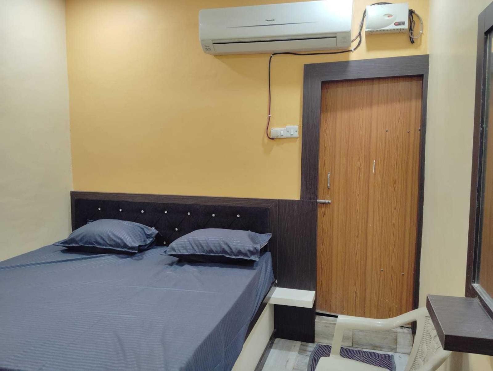 Hotel O Flagship The Residence Inn Brahmapur Bagian luar foto