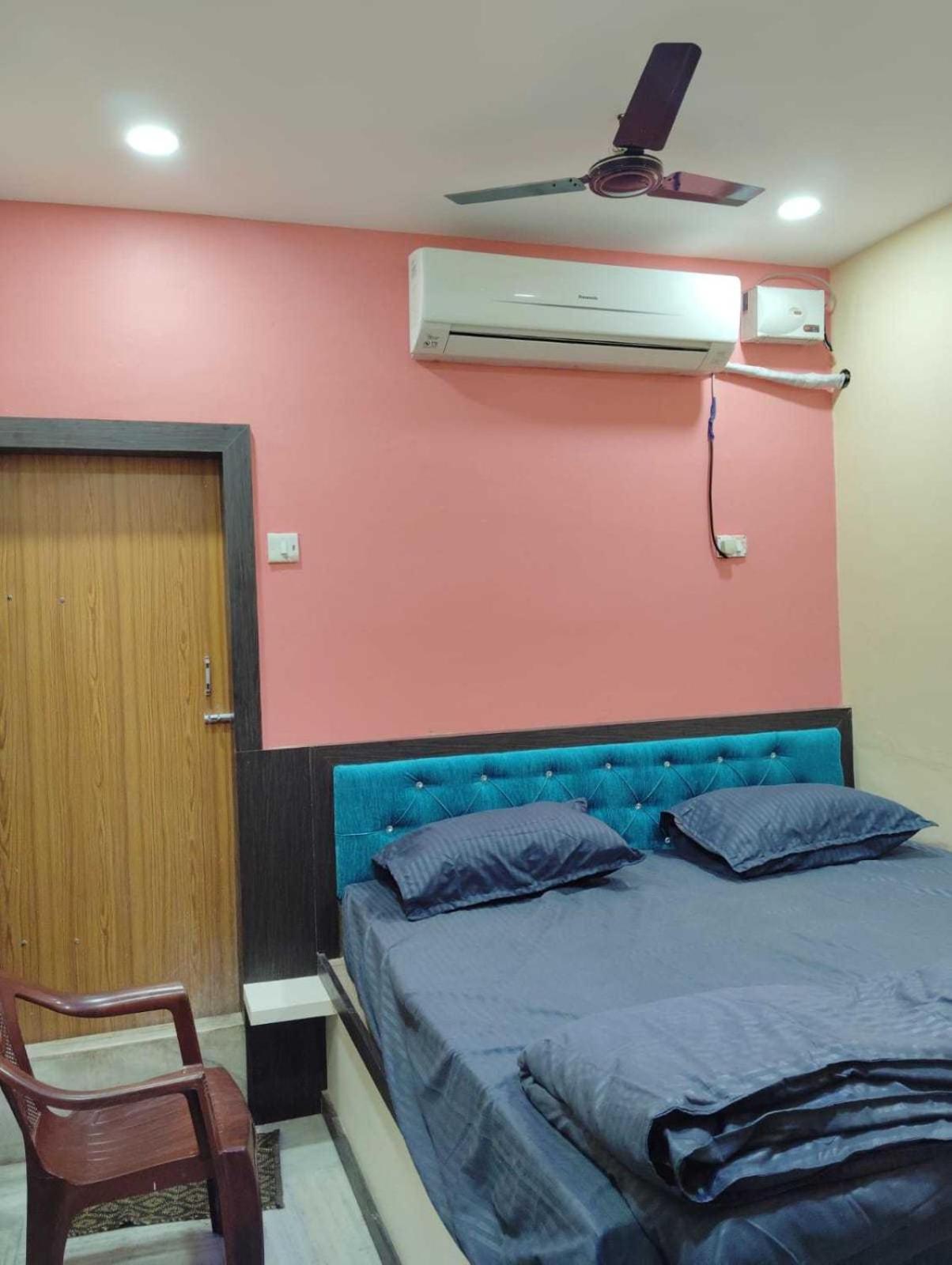 Hotel O Flagship The Residence Inn Brahmapur Bagian luar foto