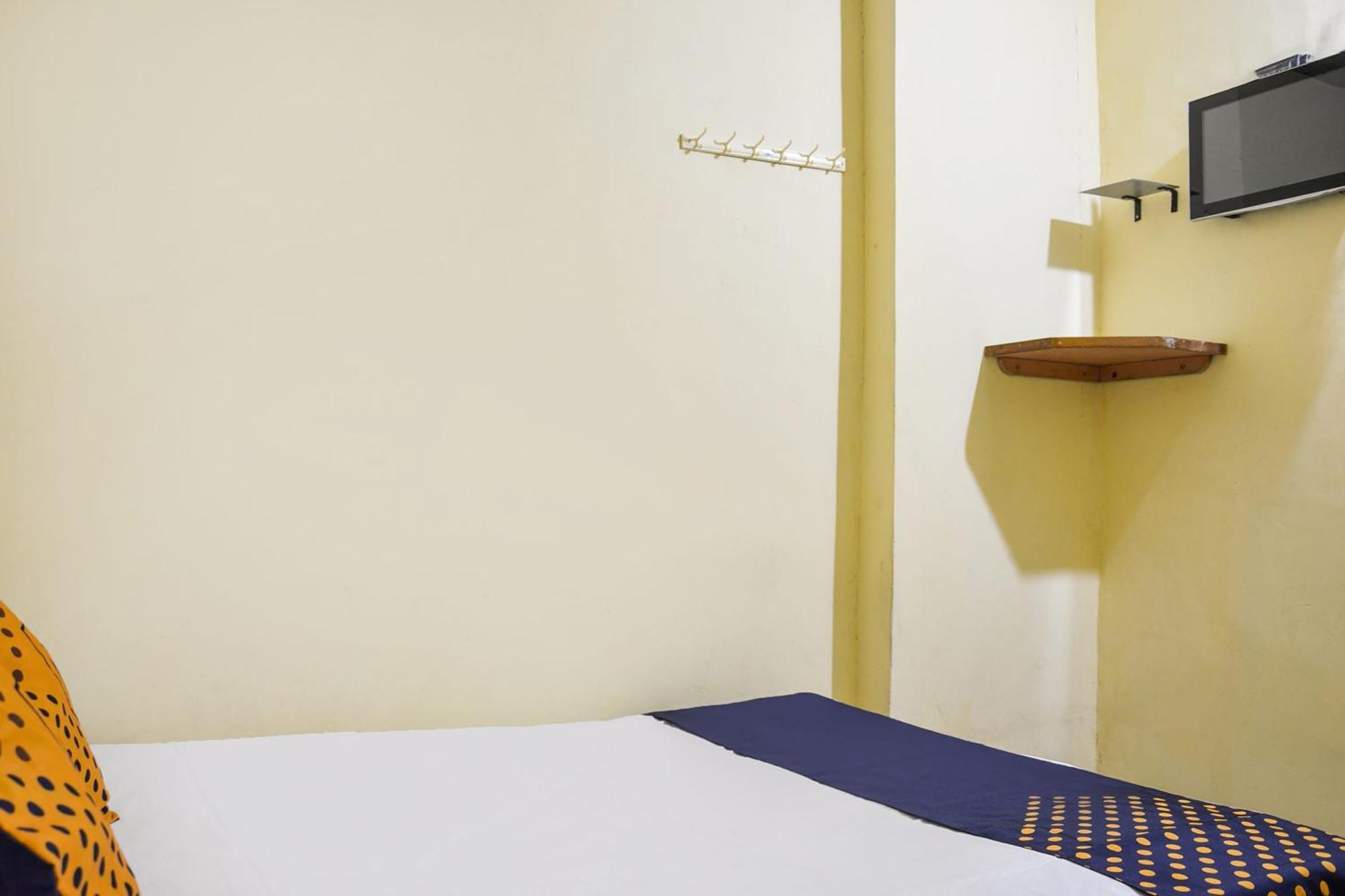 Hotel O Flagship The Residence Inn Brahmapur Bagian luar foto