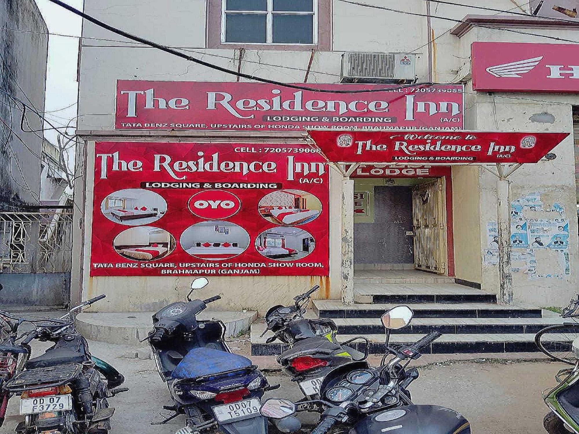 Hotel O Flagship The Residence Inn Brahmapur Bagian luar foto